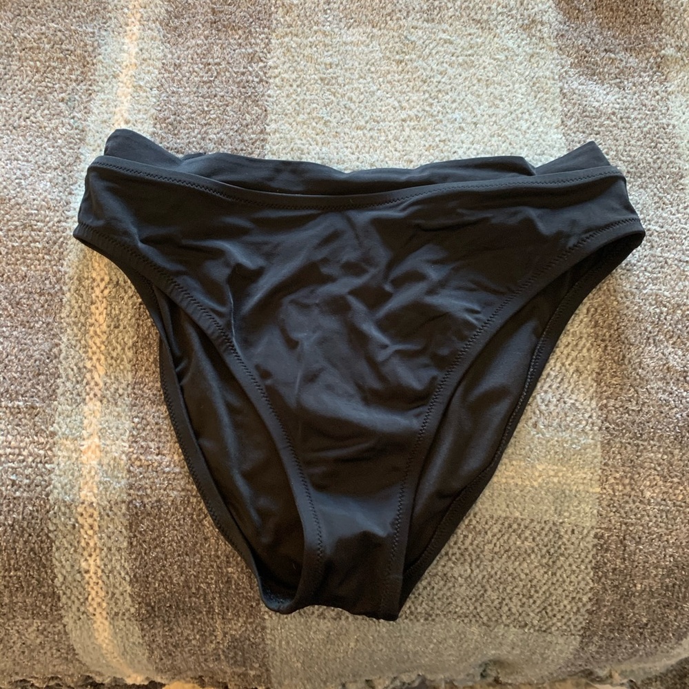 Victoria’s Secret Large Black High Waisted Bikini